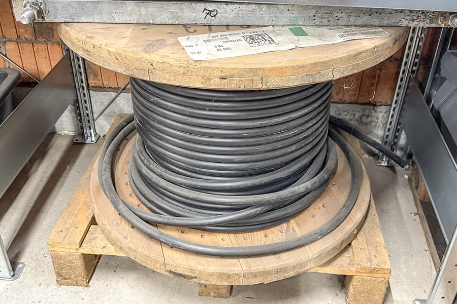 Rolle Kabel E-AYY-0 1X120 RM SW